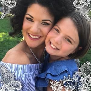 Meet your Posher, Crystal